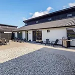Renovated Retreat With Pool Thisted