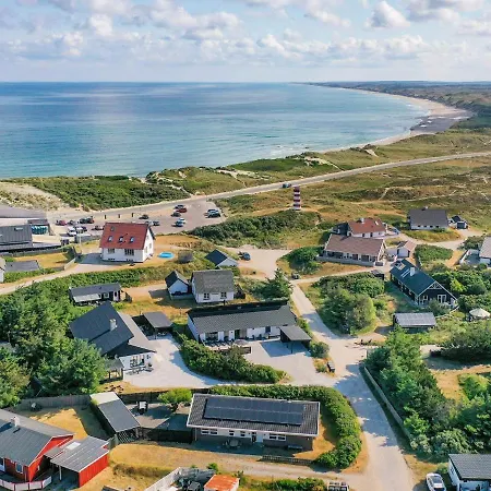 Semesterbostad Renovated Retreat With Pool - By Traum Thisted