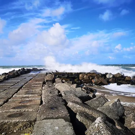 Renovated Retreat With Pool - By Traum *