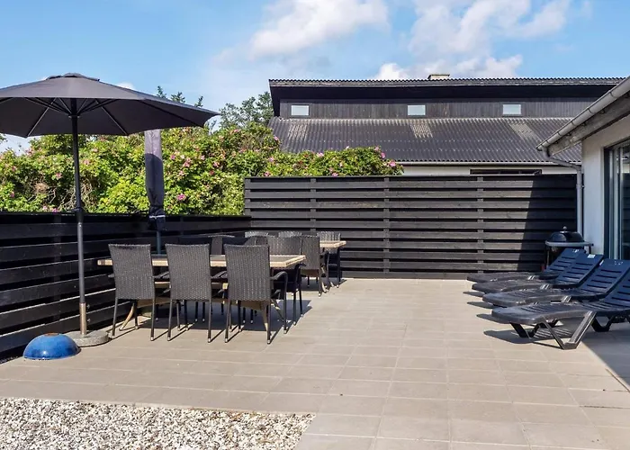 Renovated Retreat With Pool - By Traum