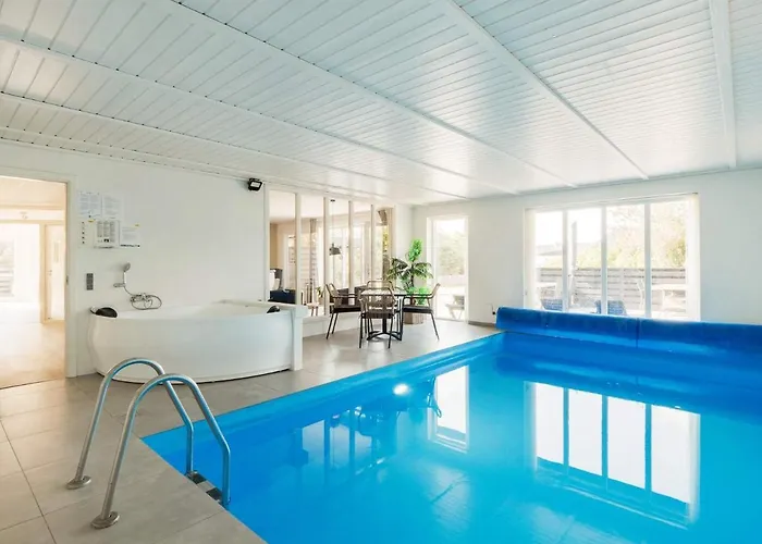 Holiday home Renovated Retreat With Pool - By Traum *