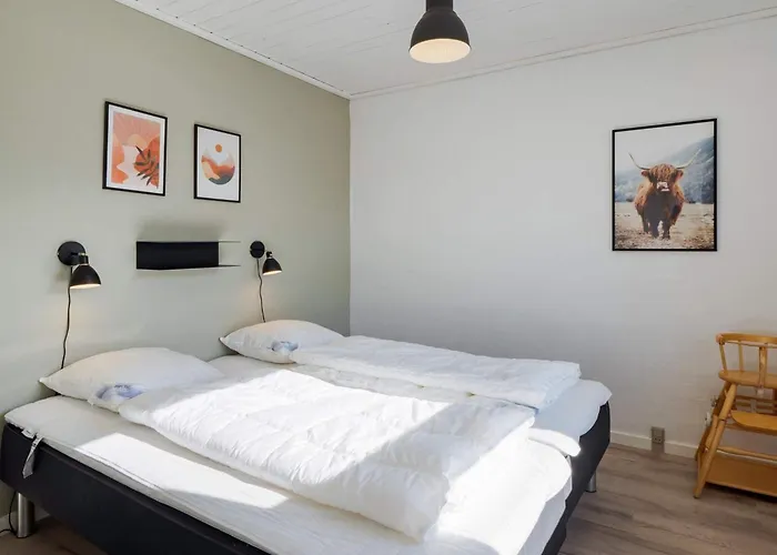Renovated Retreat With Pool - By Traum *